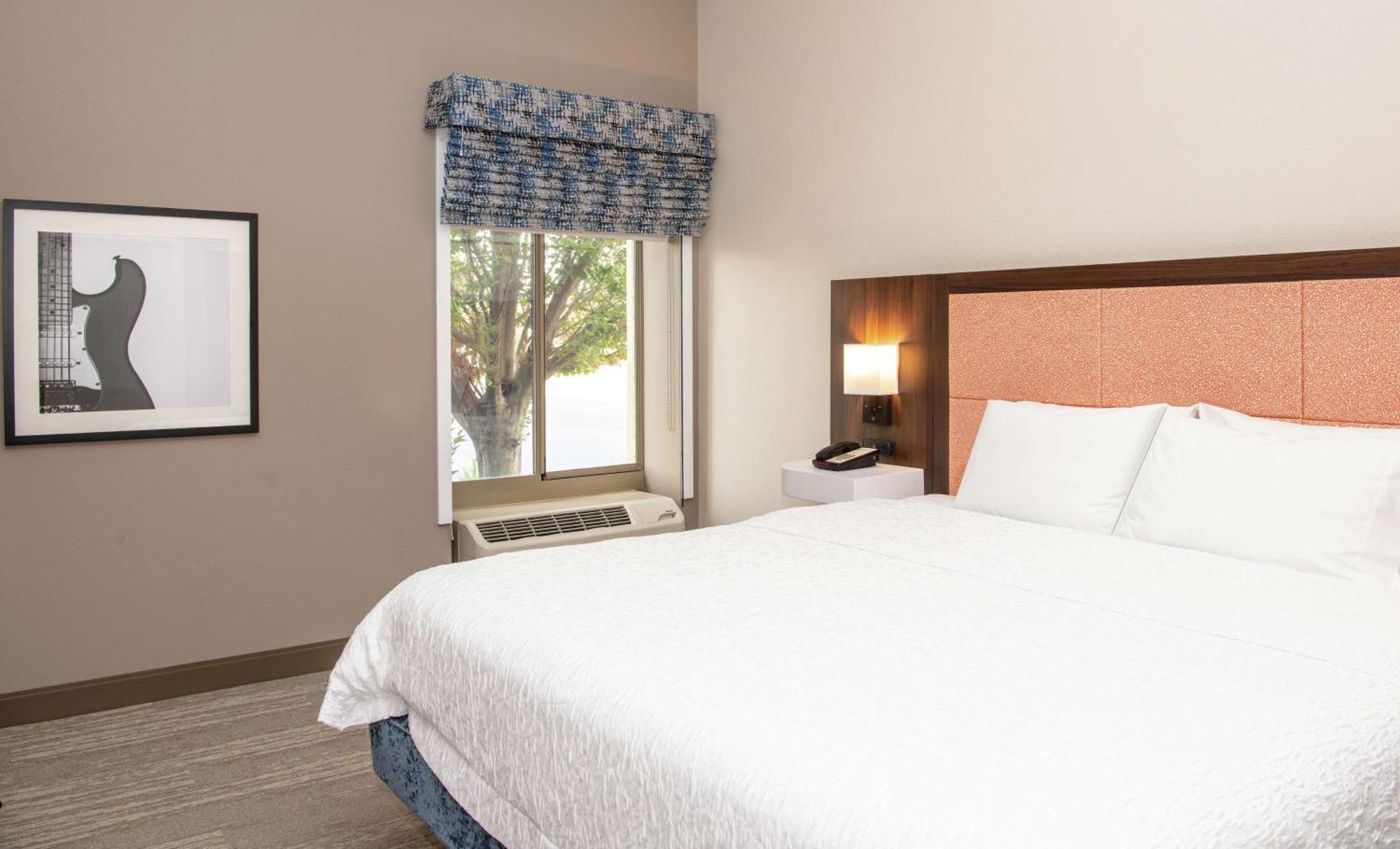 Hampton Inn Cleveland-Solon Экстерьер фото
