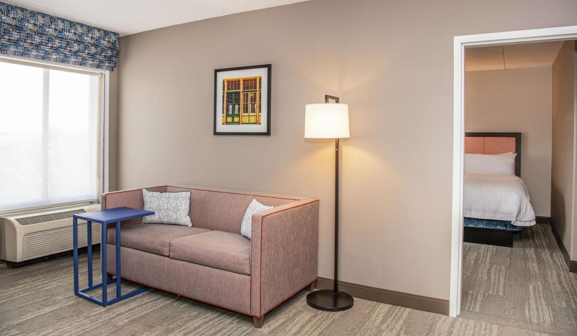 Hampton Inn Cleveland-Solon Экстерьер фото
