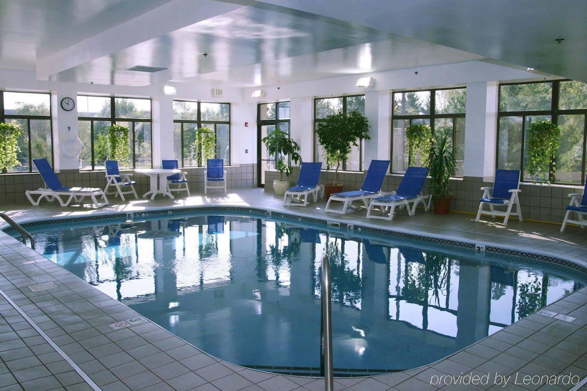Hampton Inn Cleveland-Solon Удобства фото